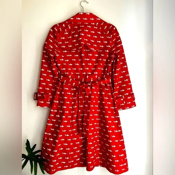Vintage Red trench coat with white shark print by gsus industries - Picture 2 of 6